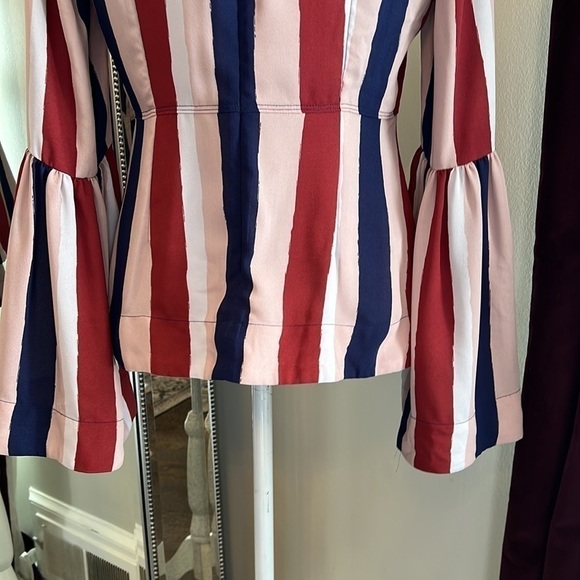 BCBGMAXAZRIA Striped Bell Sleeve Top Size Small - Picture 7 of 11